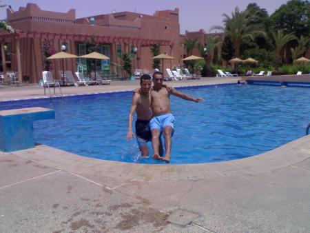 moi et hassan  zaze loze